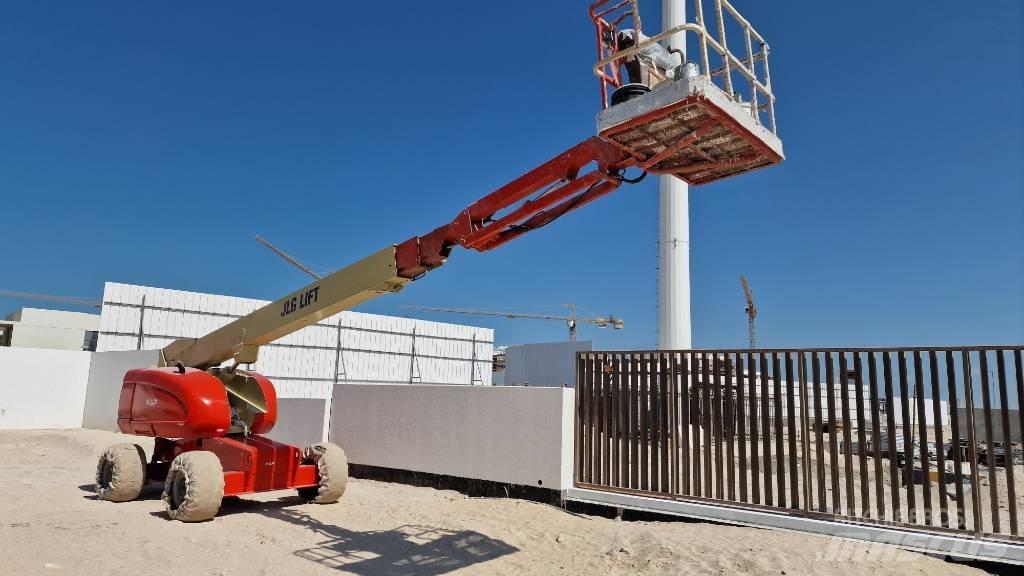 JLG 660SJ 견인식 전동이동 리프트