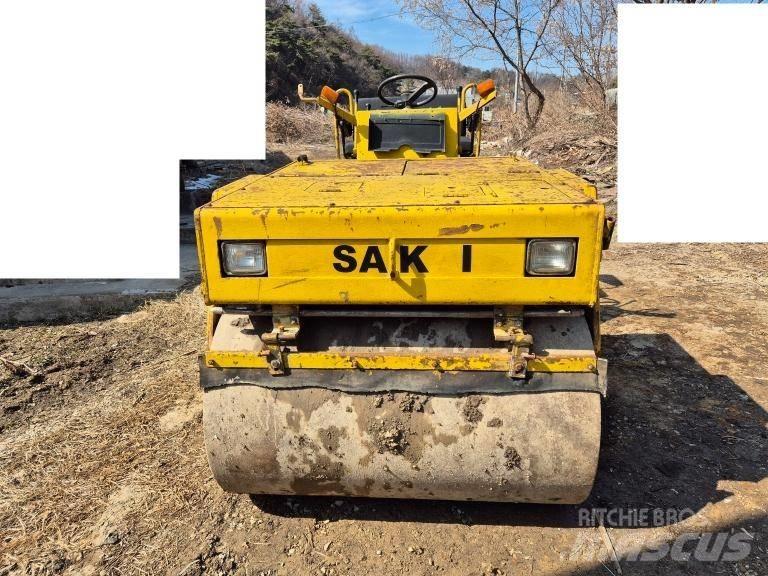 Sakai TW 500 트윈 드럼 롤러