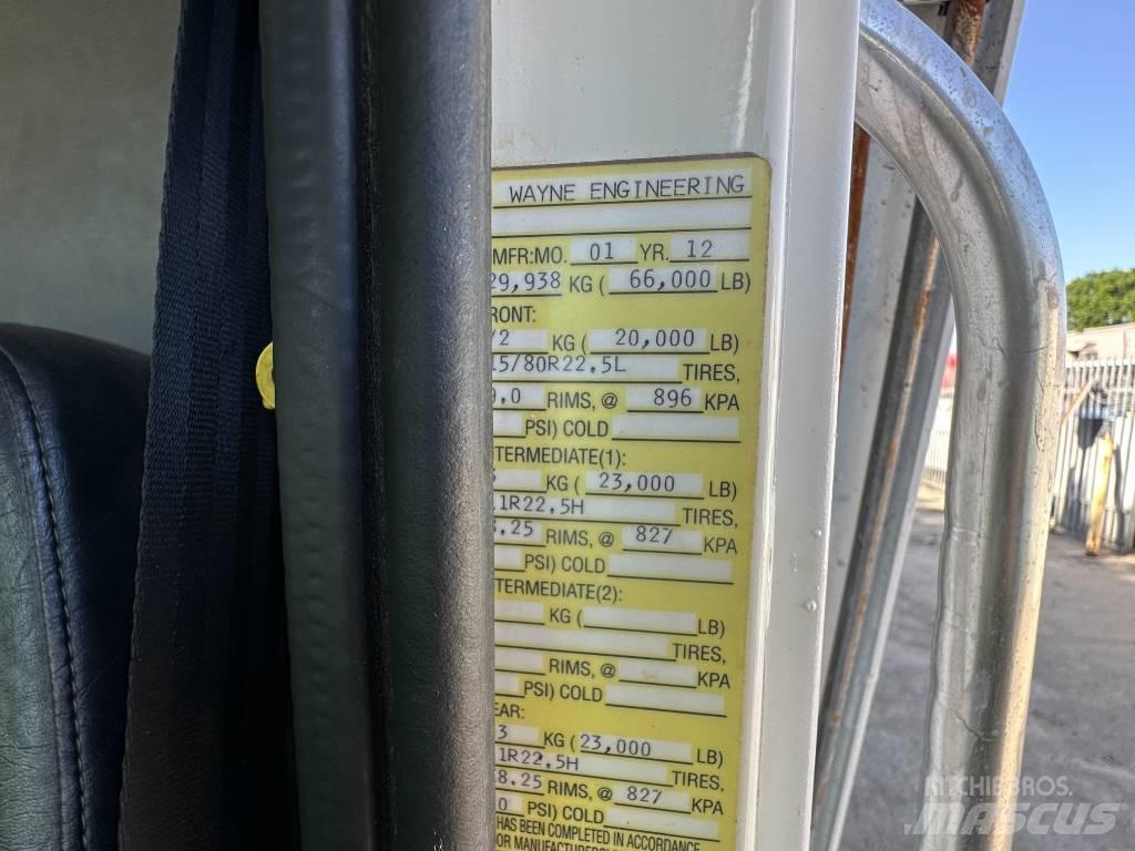 Mack MRU 613 폐기물 수거 트럭