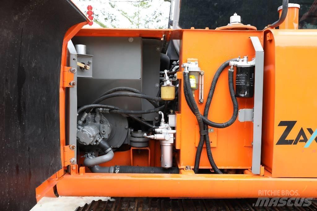 Hitachi ZX 60 대형 굴삭기 29톤 이상