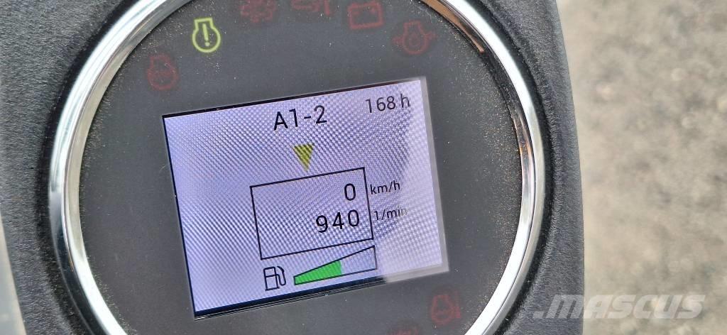 CLAAS Torion 535 다목적 로더