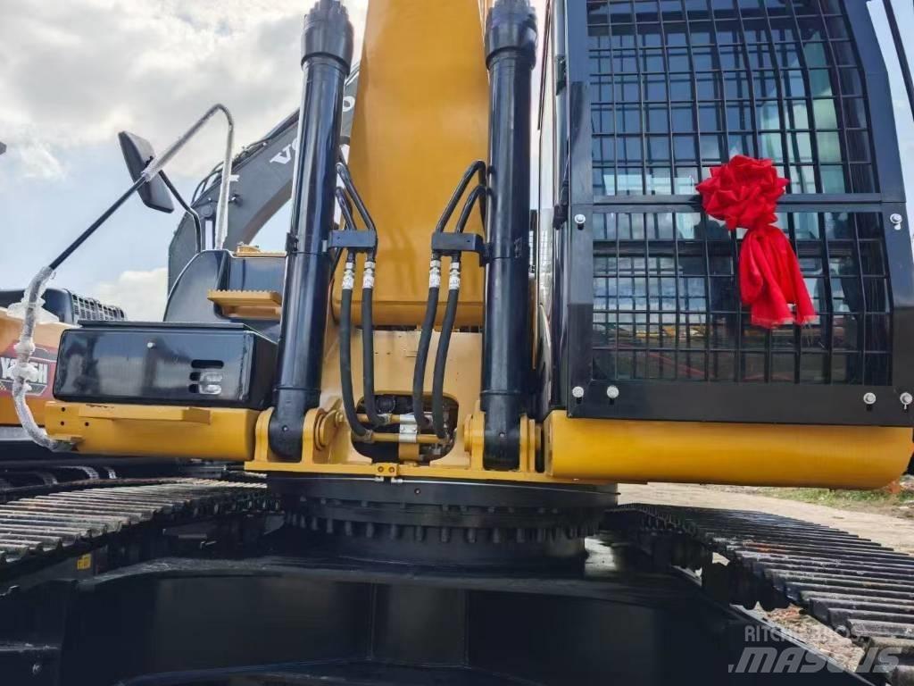 CAT 330 대형 굴삭기 29톤 이상