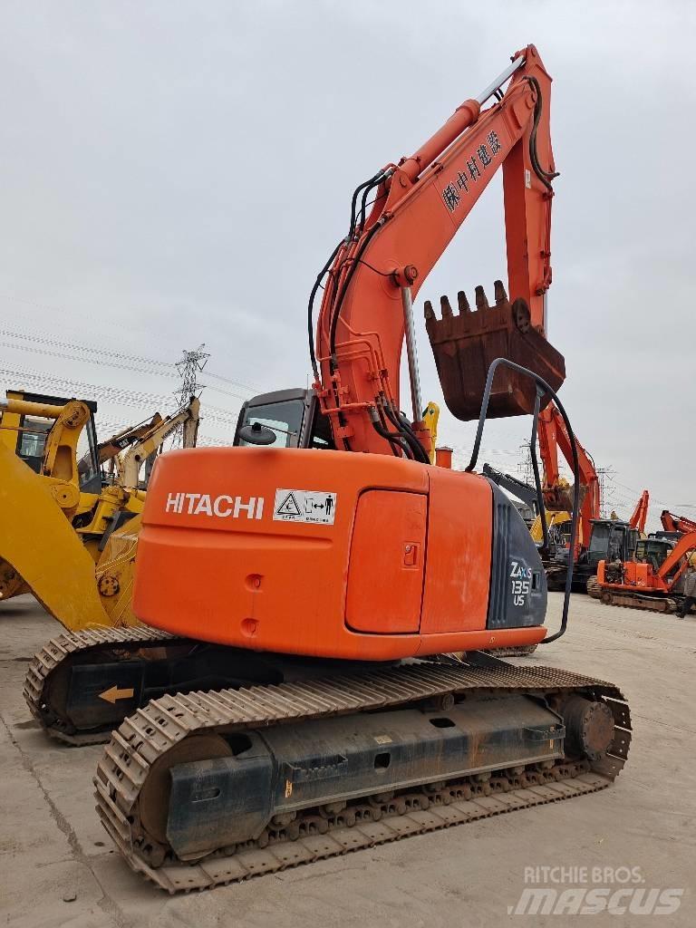 Hitachi ZX 135 US 대형 굴삭기 29톤 이상