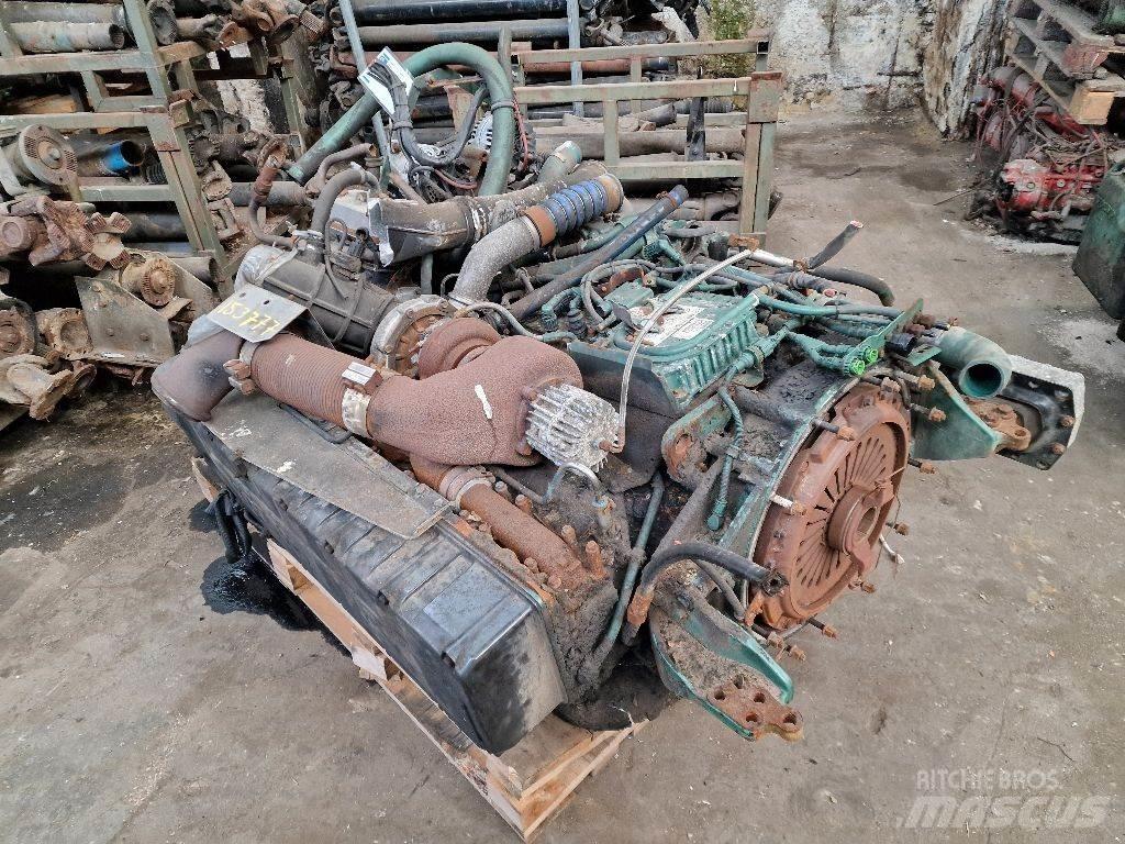 Volvo DH12D340 엔진