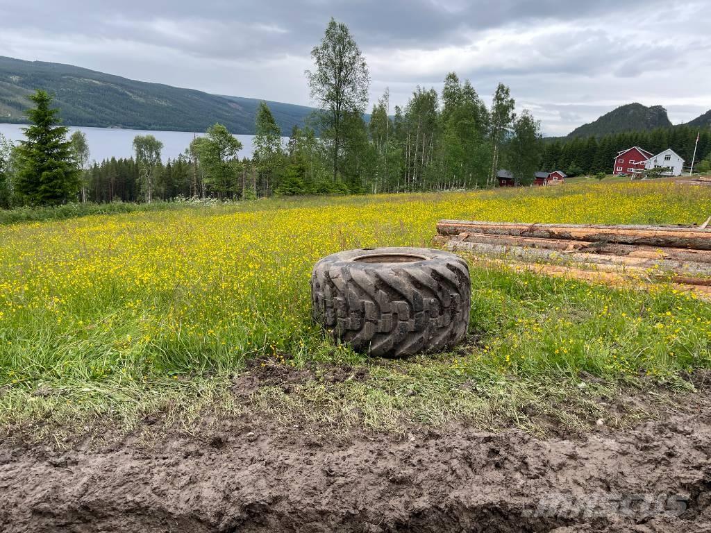 Ponsse BISON AF 8W 원목 포워더