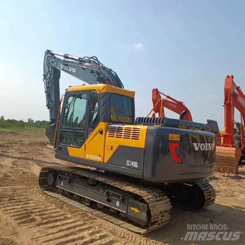 Volvo EC140 대형 굴삭기 29톤 이상