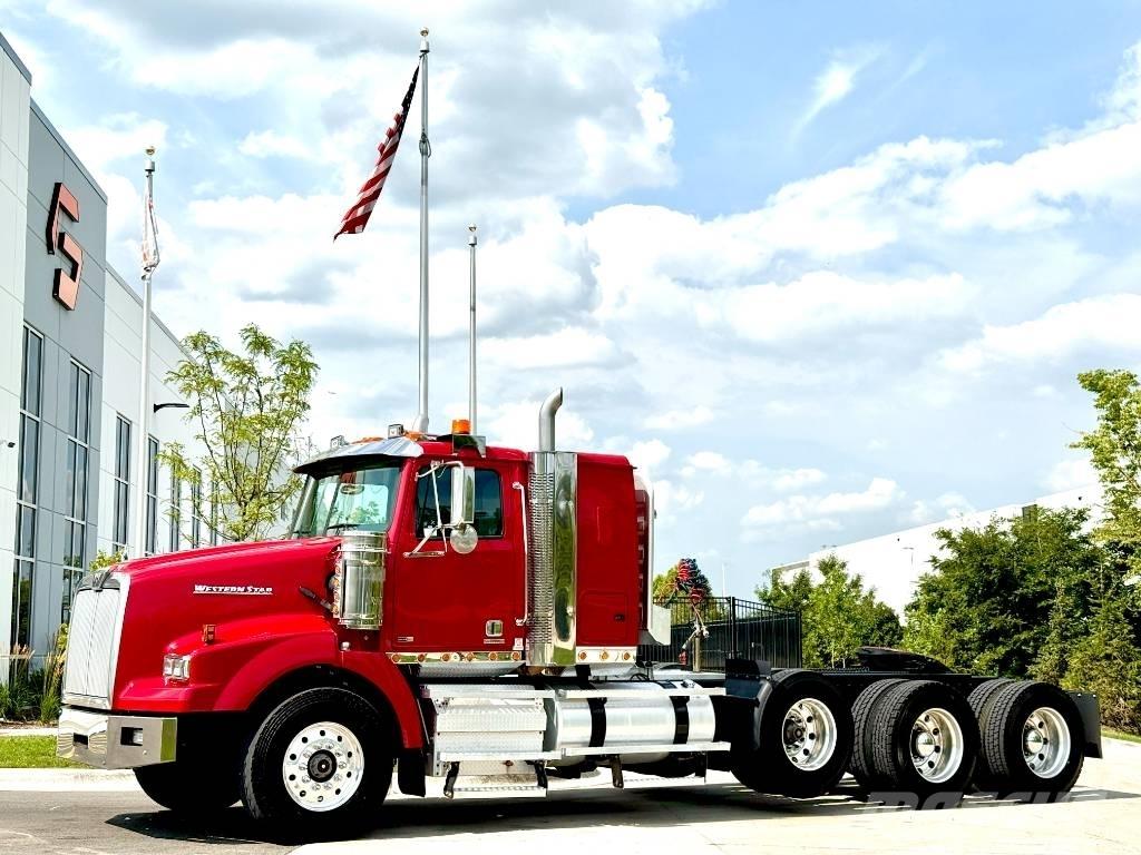 Western Star 4900 SB 트랙터 유닛