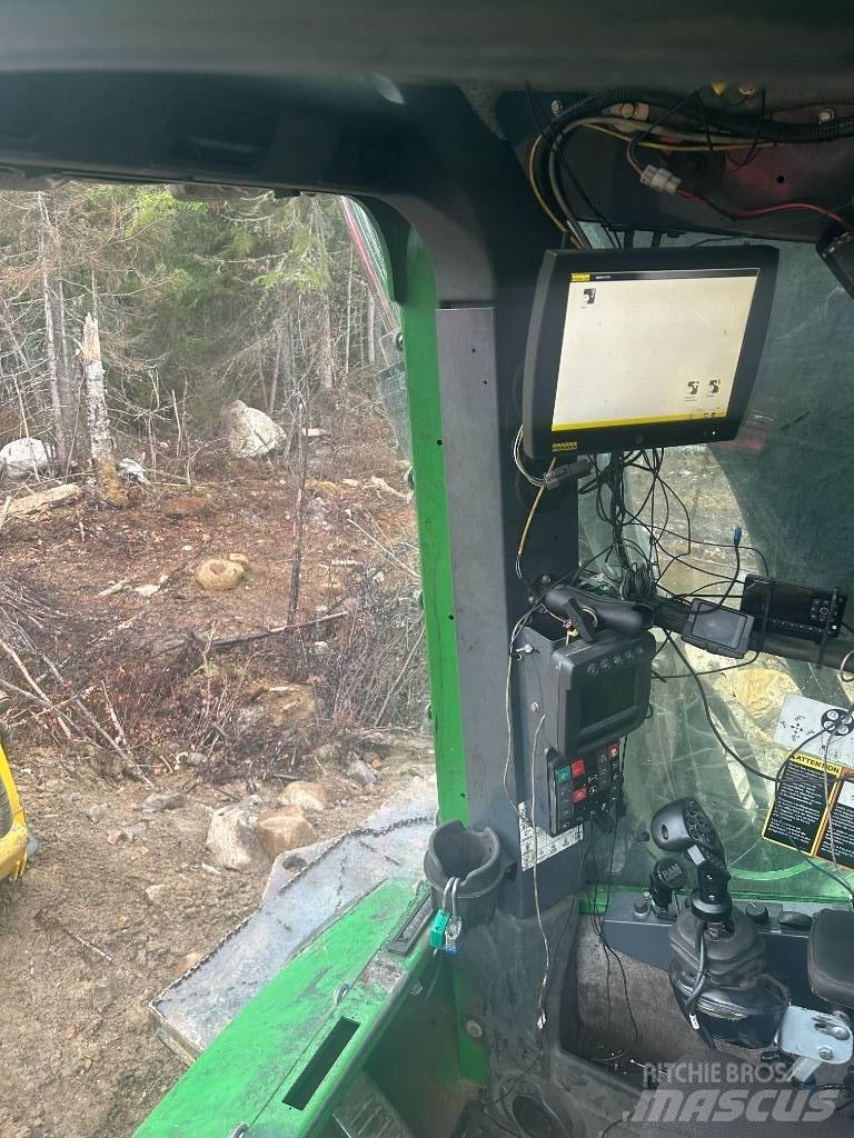 John Deere 903 K 원목 하베스터