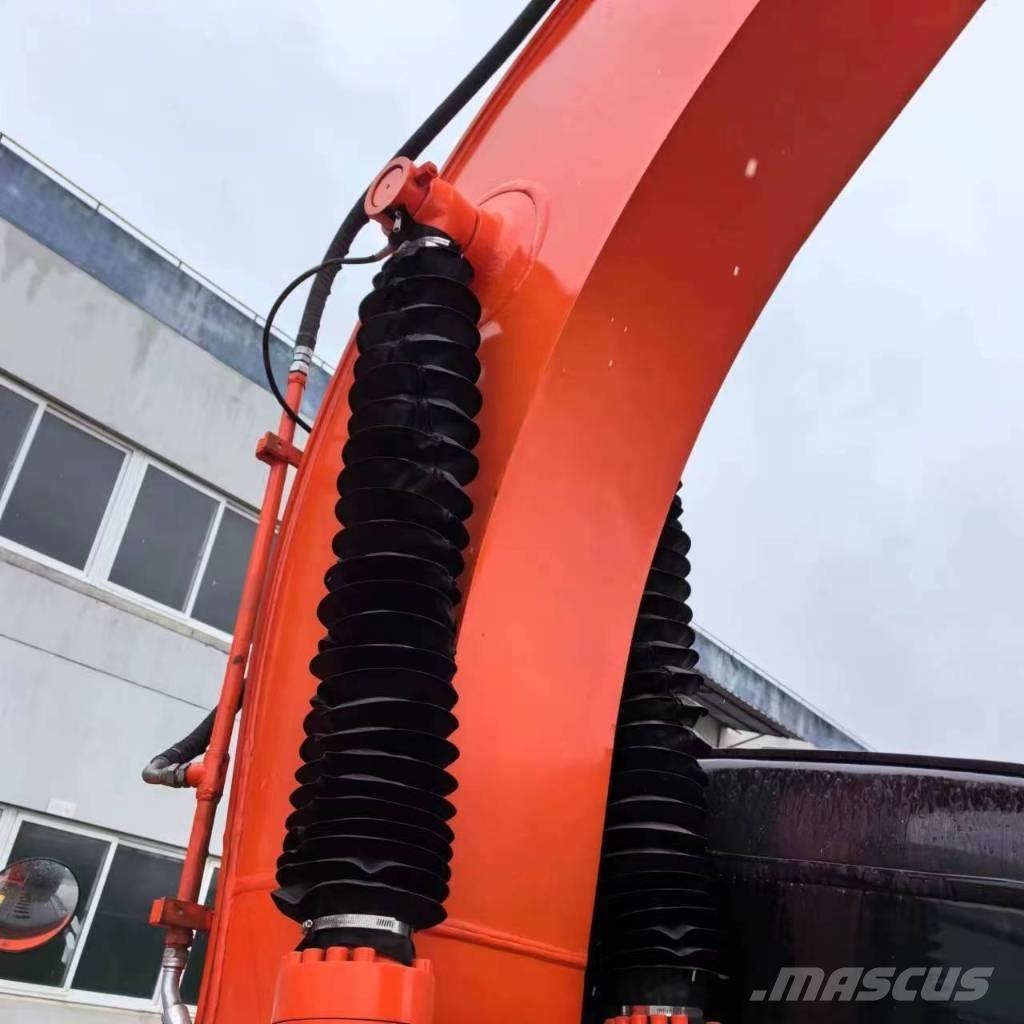 Hitachi ZX 120-3 대형 굴삭기 29톤 이상