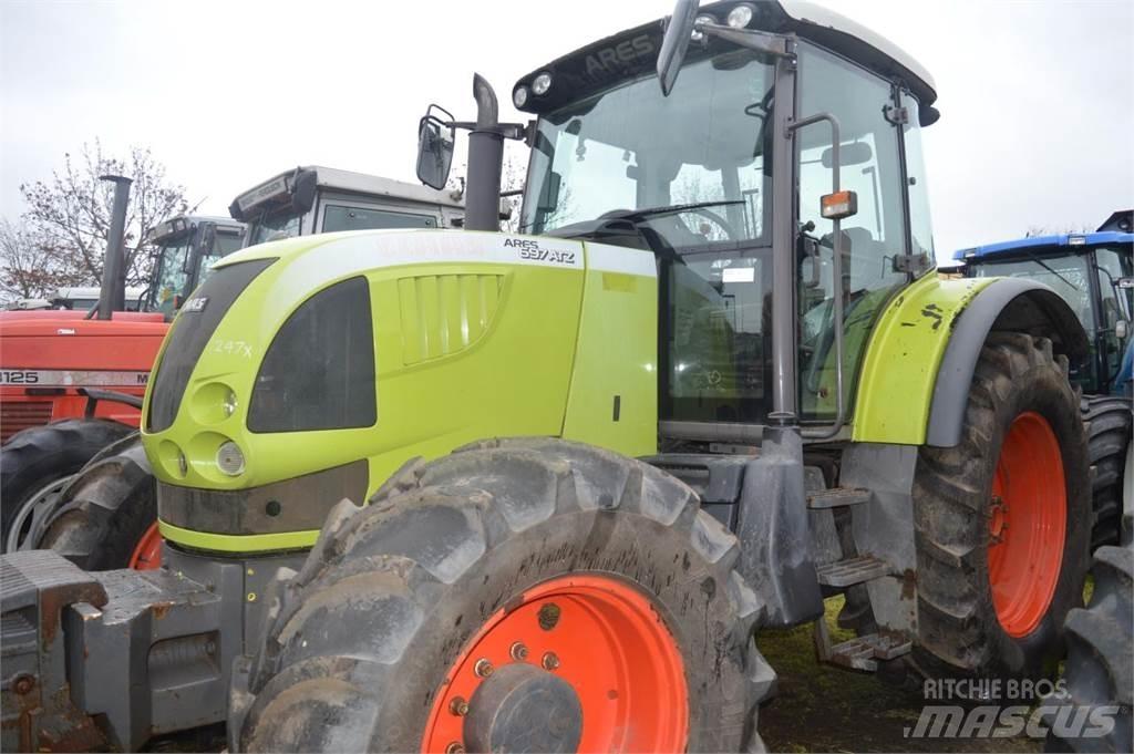 CLAAS Ares 697 ATZ 트랙터