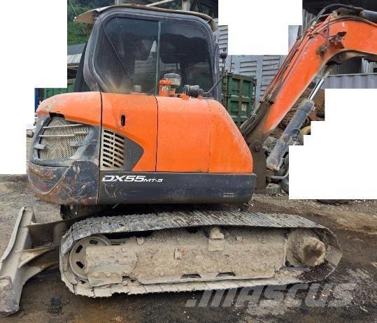 Doosan DX55 소형 굴삭기 7톤 미만