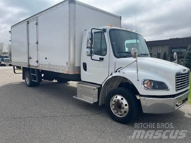 Freightliner M2106 탑차 트럭