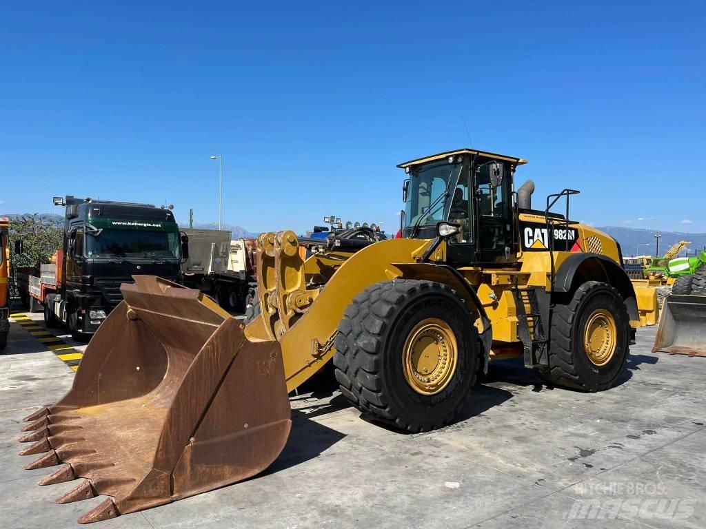 CAT 982 M  휠로우더