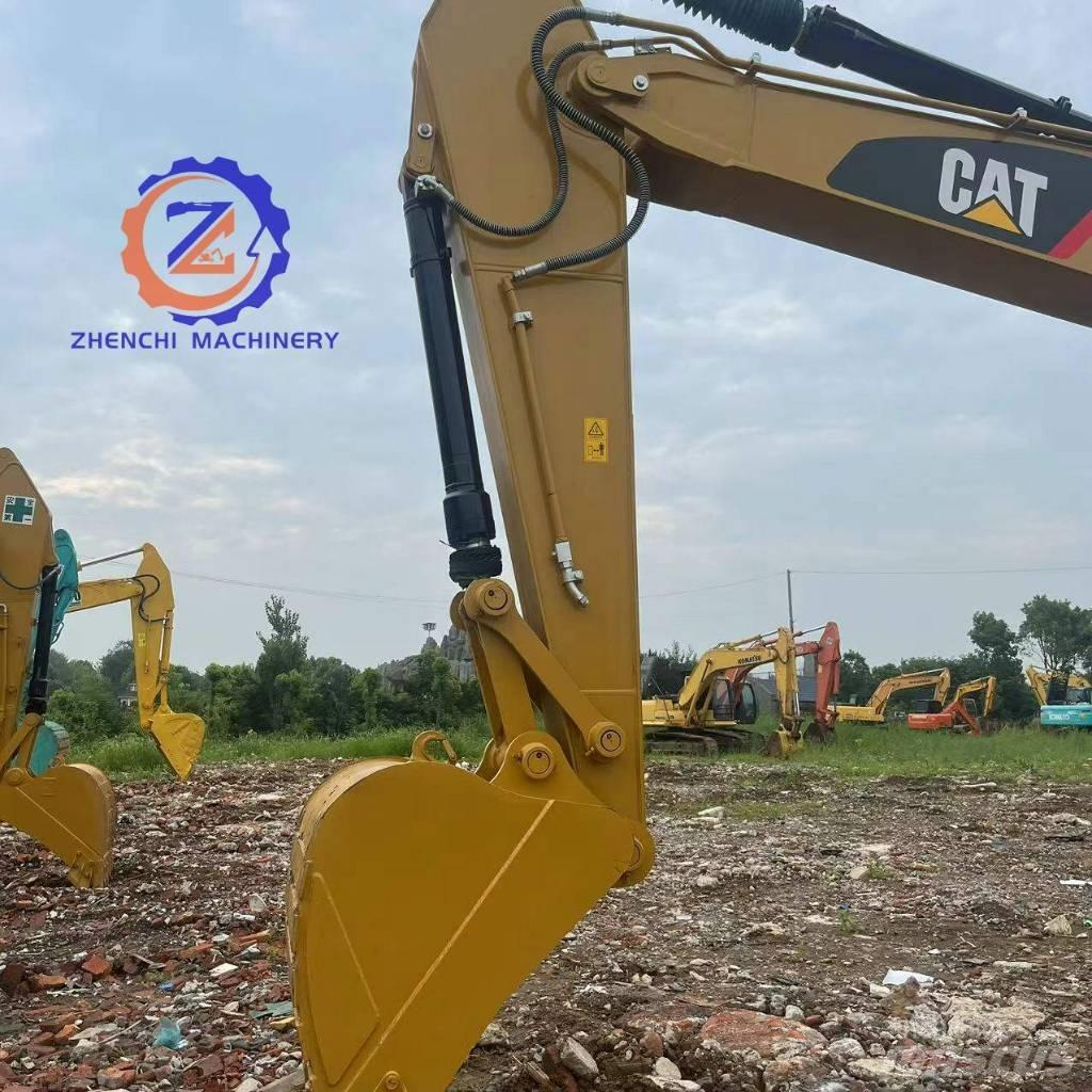 CAT 320 D2 대형 굴삭기 29톤 이상