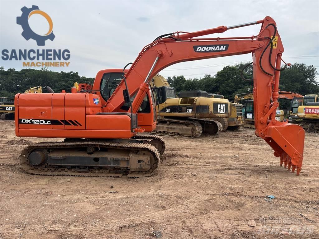 Doosan DX 120 중형굴삭기 7톤-28톤