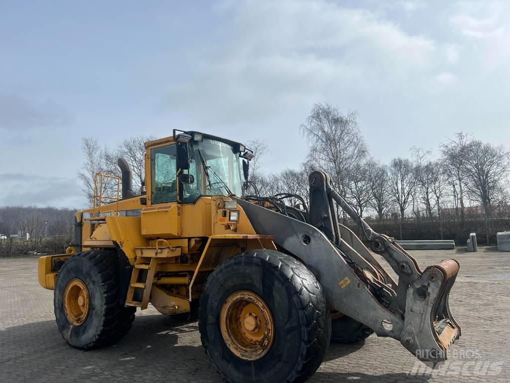Volvo L 180 C  휠로우더