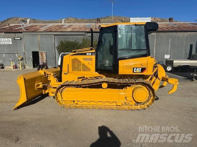 CAT D 5 크롤러 도저