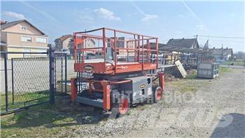 SkyJack SJ6832RTE 가위형 리프트