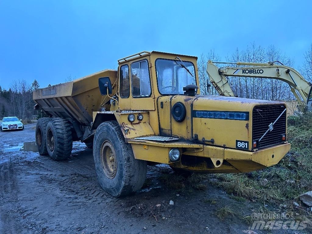 Volvo BM 861 연결식 홀러