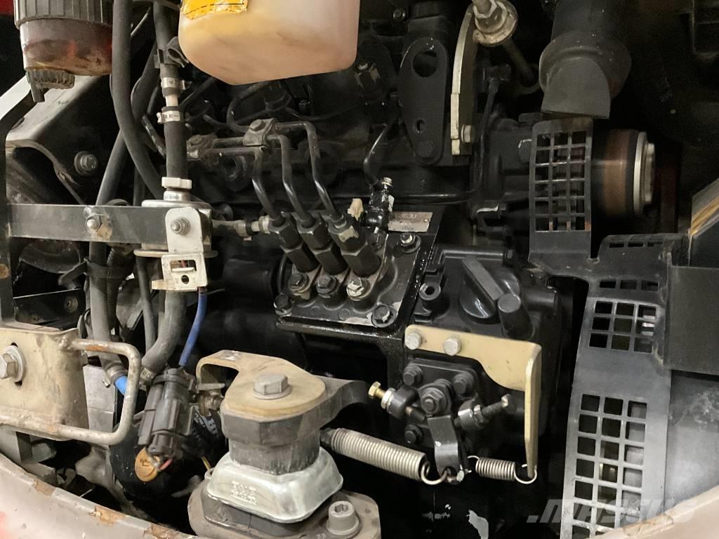 JCB 8025 소형 굴삭기 7톤 미만