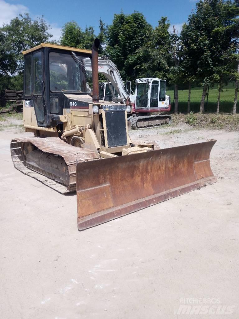 CAT D 4 C 크롤러 도저