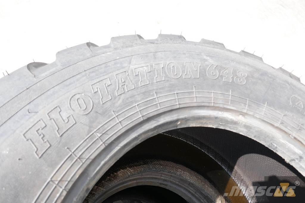 BKT 550/45-22.5 타이어, 휠 및 림