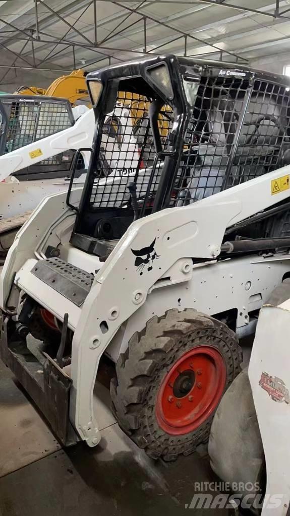 Bobcat S 160  스키드로더