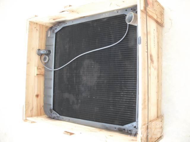 CAT radiator 140 G 그레이더