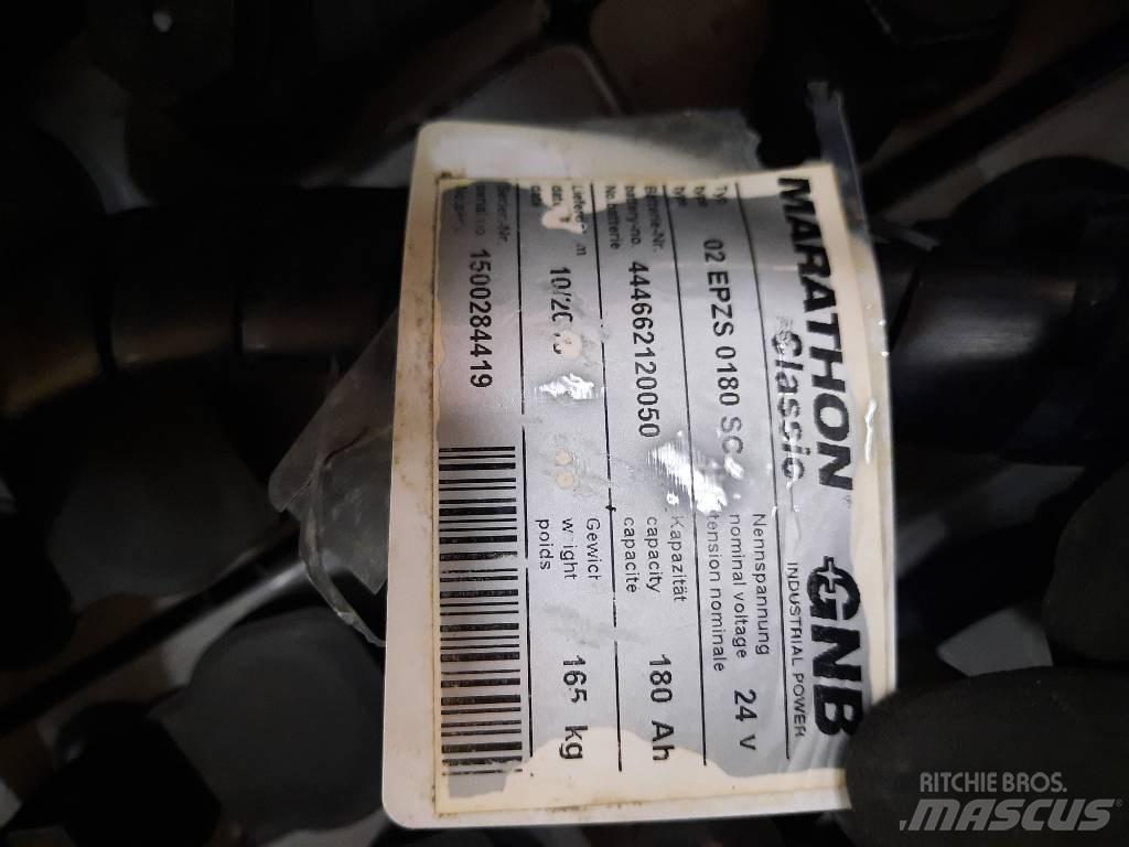 UniCarriers PLL180 경량 리프터