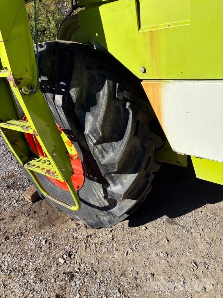 CLAAS Dominator 68 콤바인 수확기