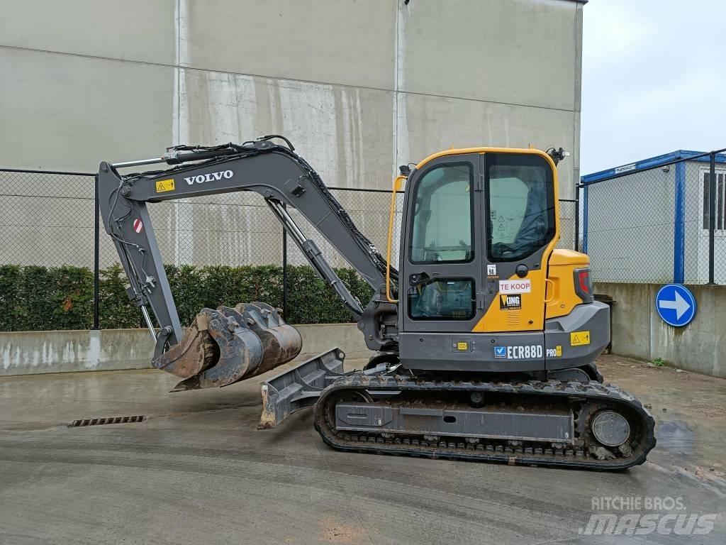 Volvo ECR 88 D  휠 굴삭기