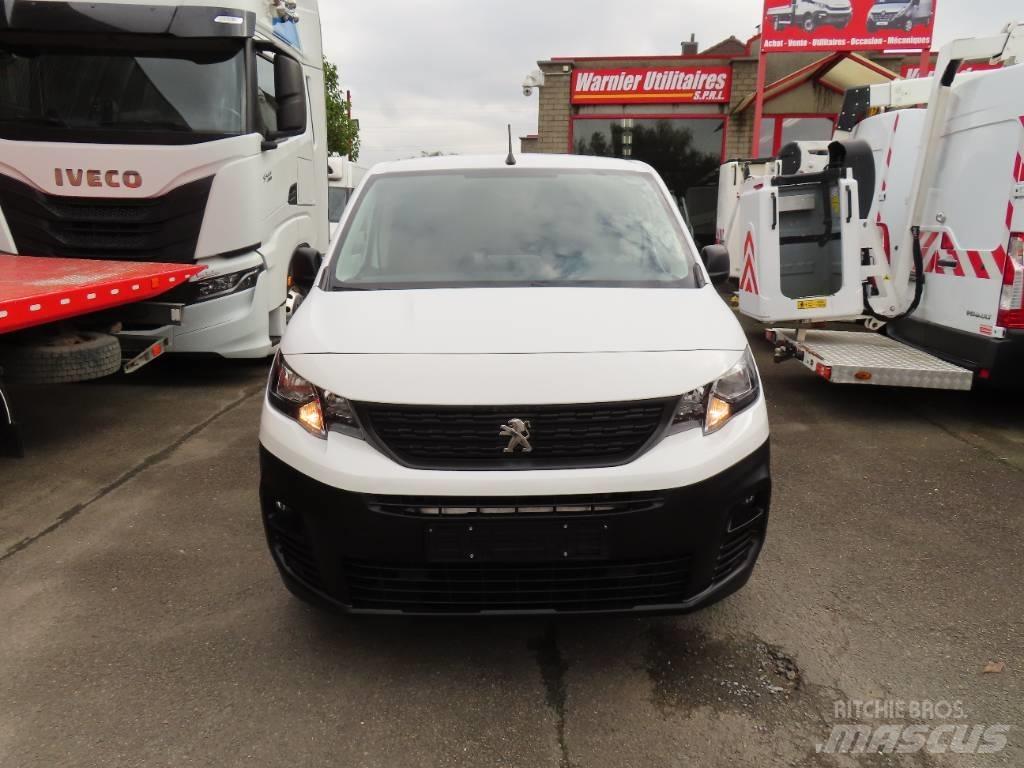 Peugeot Partner 패널 화물차
