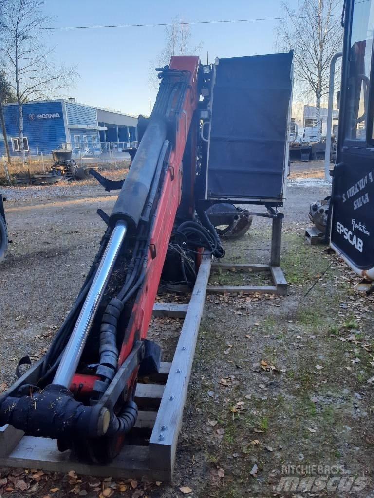 Epsilon Q150L97 목재 크레인