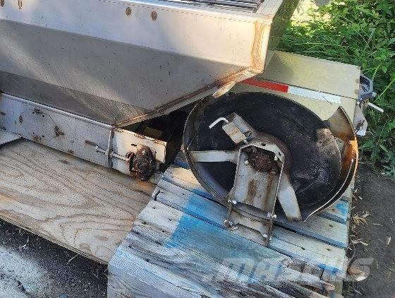 Fischer STEEL CASTER 모래(염화칼슘) 살포기