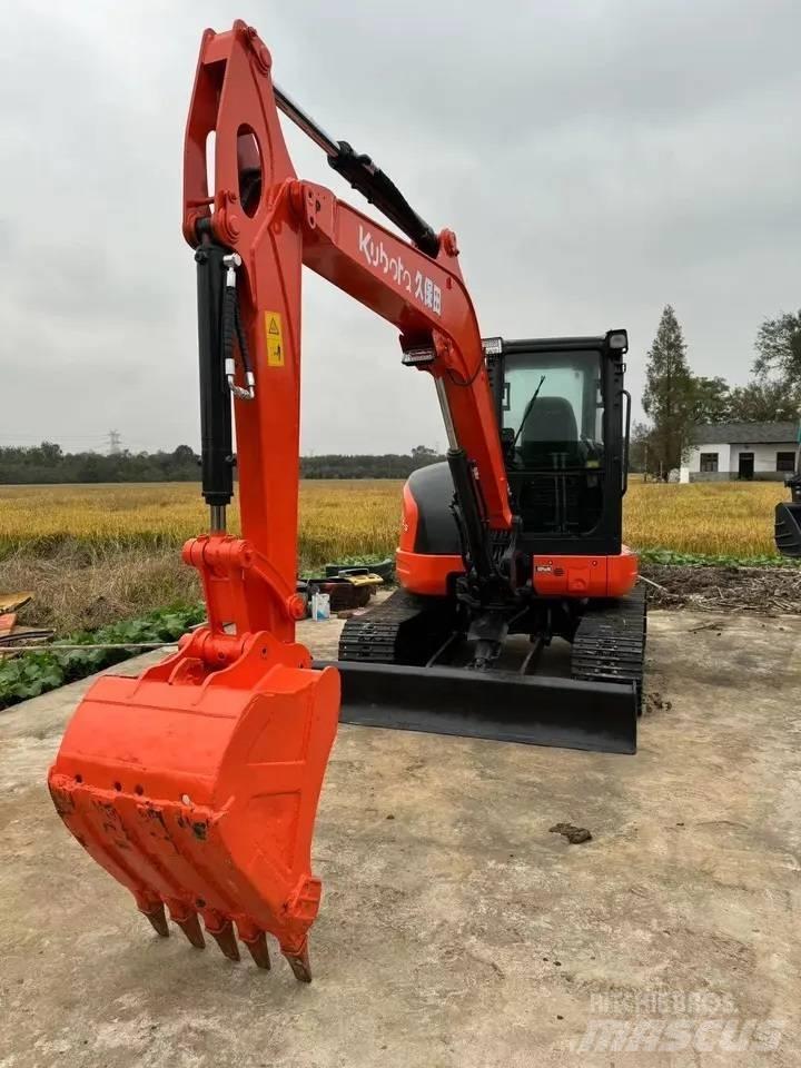 Kubota KX163 소형 굴삭기 7톤 미만