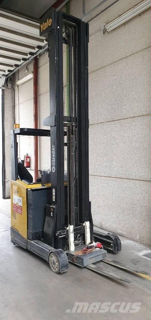 Yale MR14 리치 트럭
