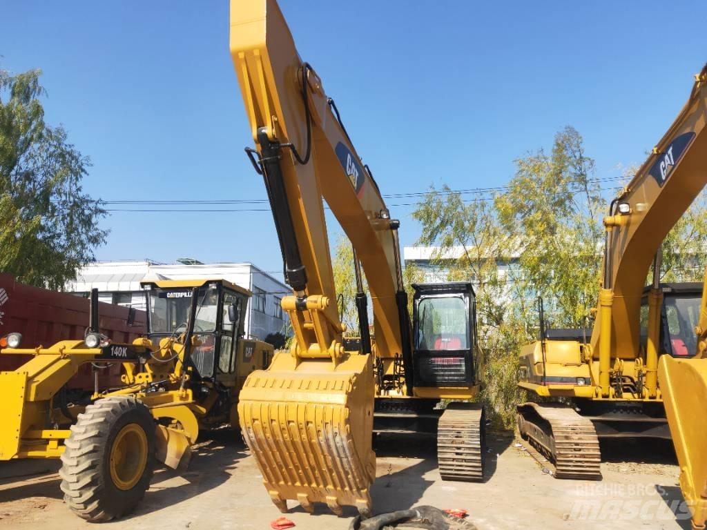 CAT 330 D 대형 굴삭기 29톤 이상