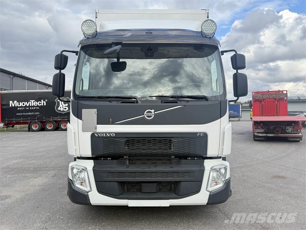 Volvo FE 320 4x2 탑차 트럭