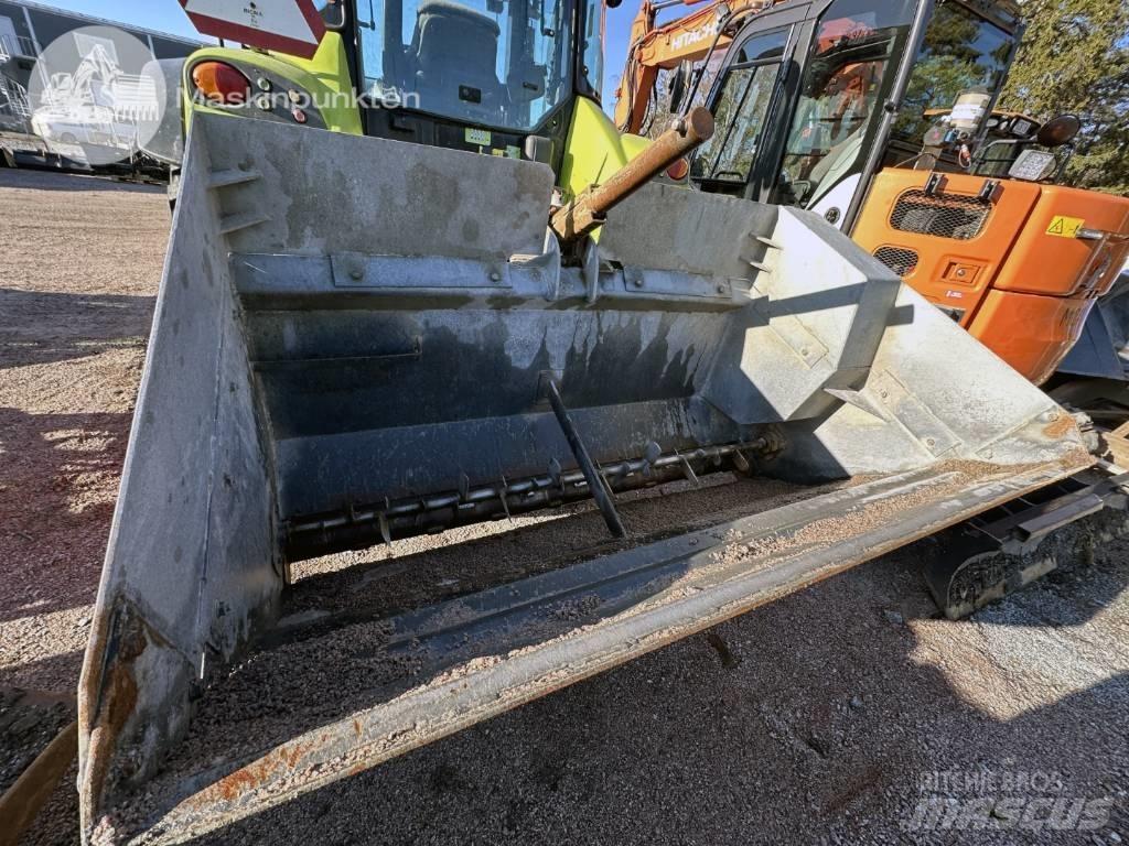 CLAAS Arion 410 트랙터