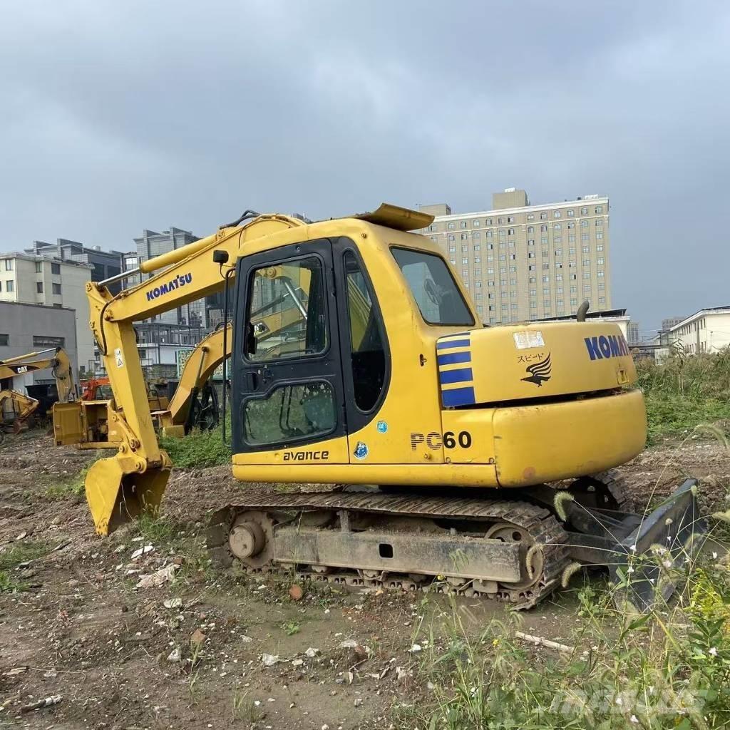 Komatsu PC 60-7 소형 굴삭기 7톤 미만
