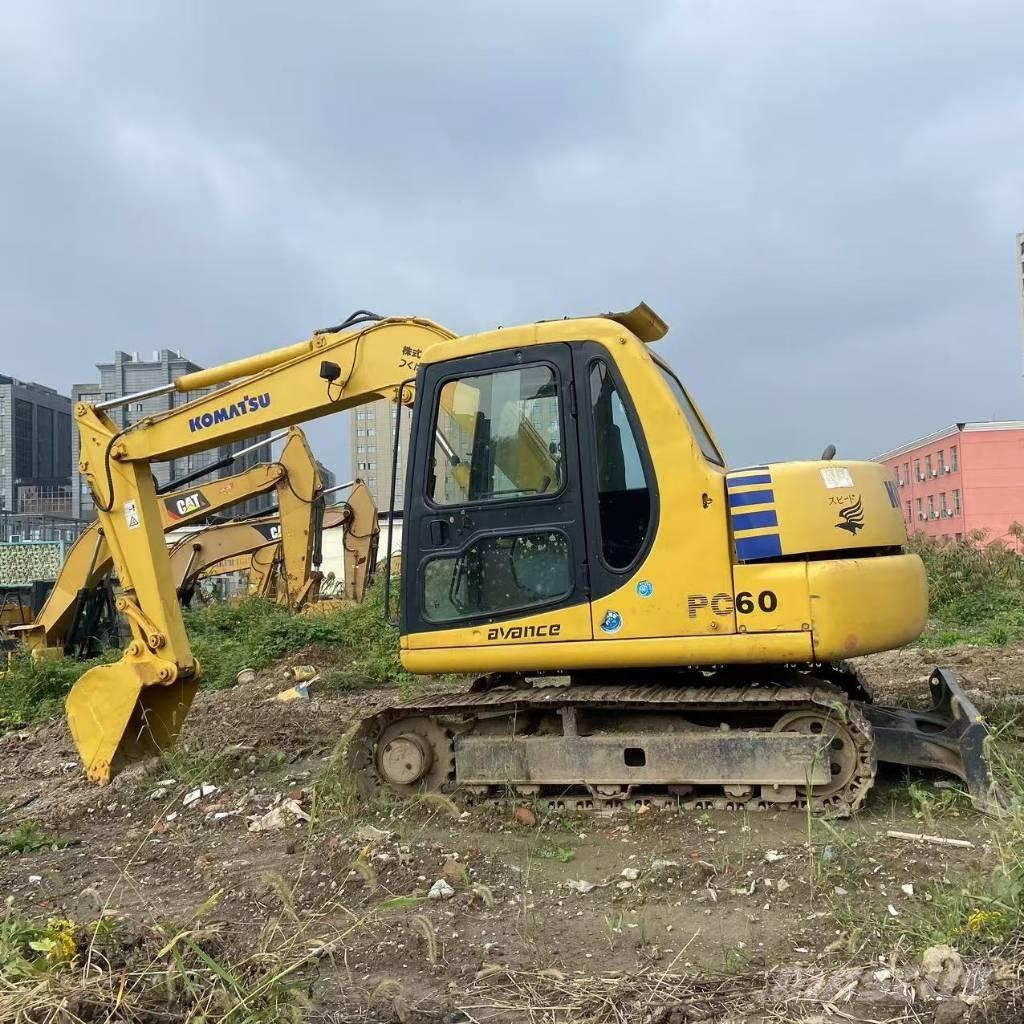 Komatsu PC 60-7 소형 굴삭기 7톤 미만