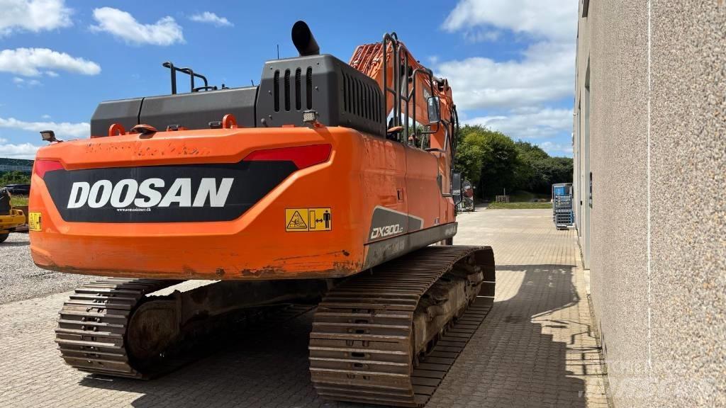 Doosan DX 300 LC-5 대형 굴삭기 29톤 이상