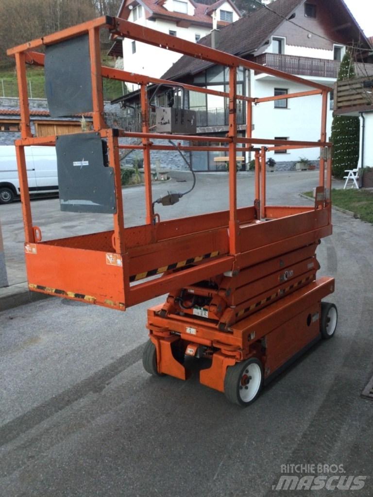 SkyJack SJ III 3219 가위형 리프트
