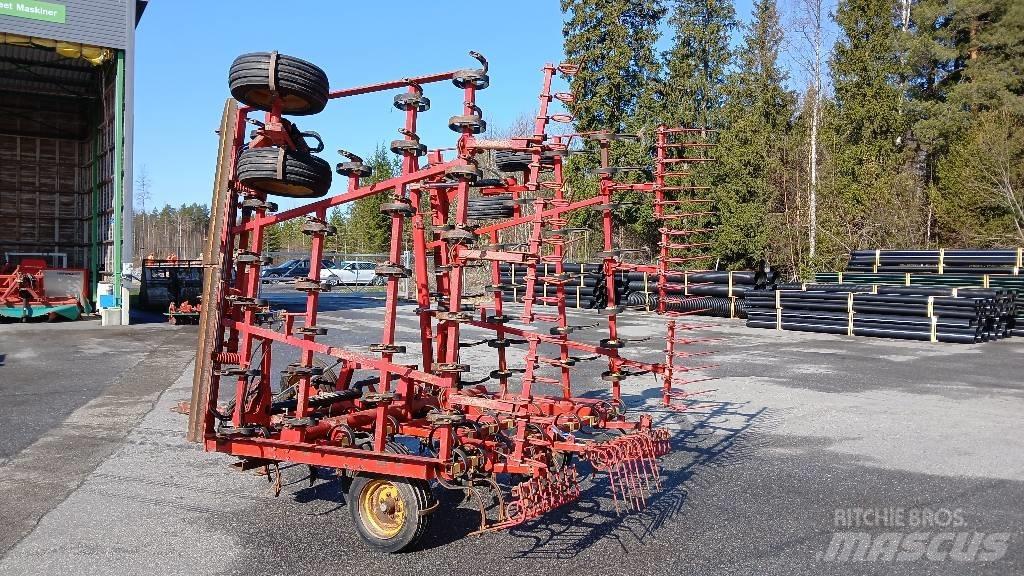 Väderstad NZ    7,4m 하로우