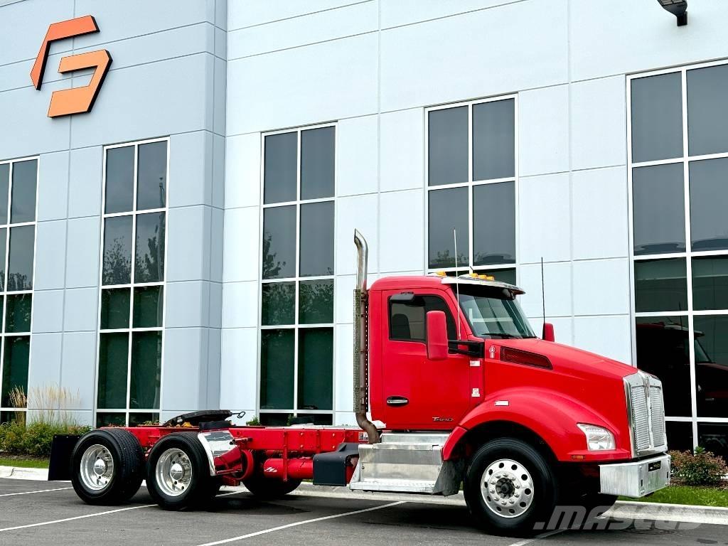 Kenworth T 880 트랙터 유닛