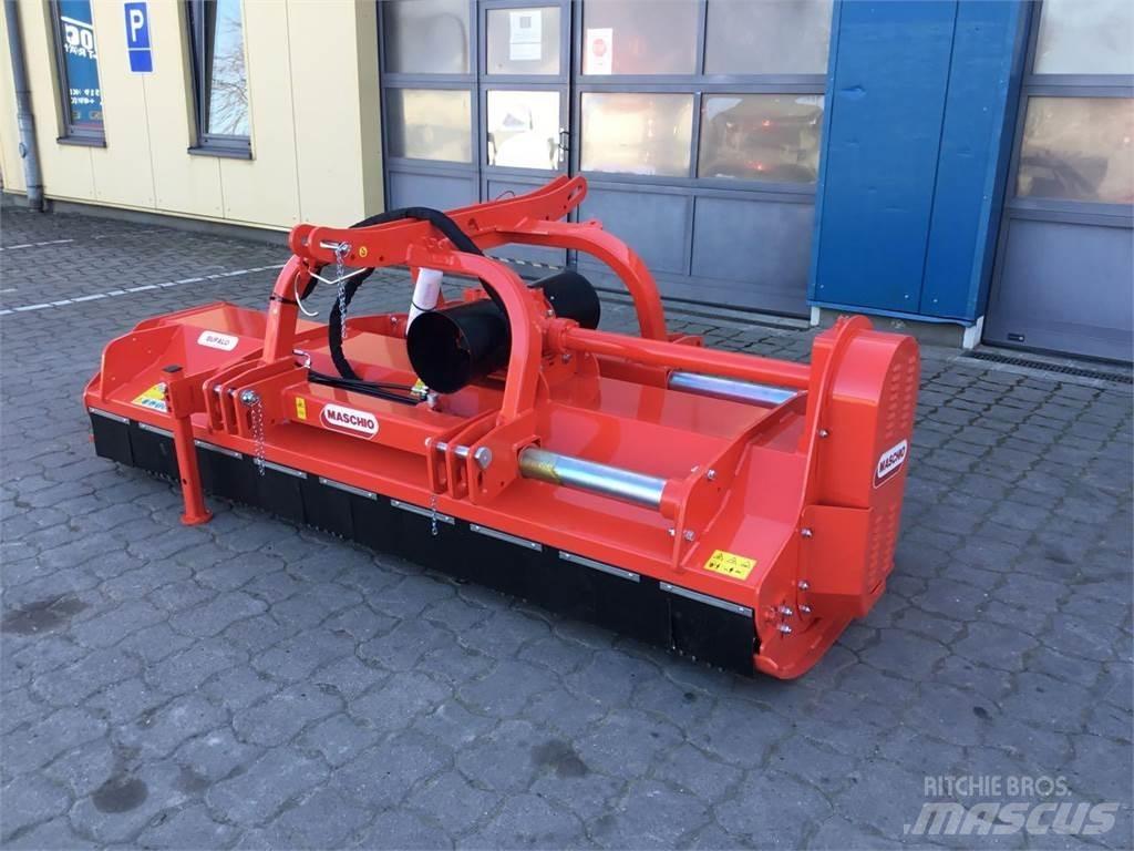 Maschio Bufalo 280 목장 제초기 및 토퍼