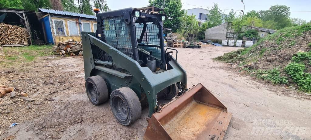 CAT 226  스키드로더