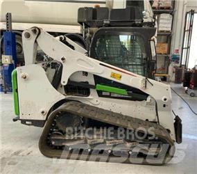 Bobcat T770HFJ suspension  스키드로더