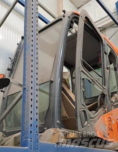 Doosan DX235NLC-5 건설 장비 - 기타