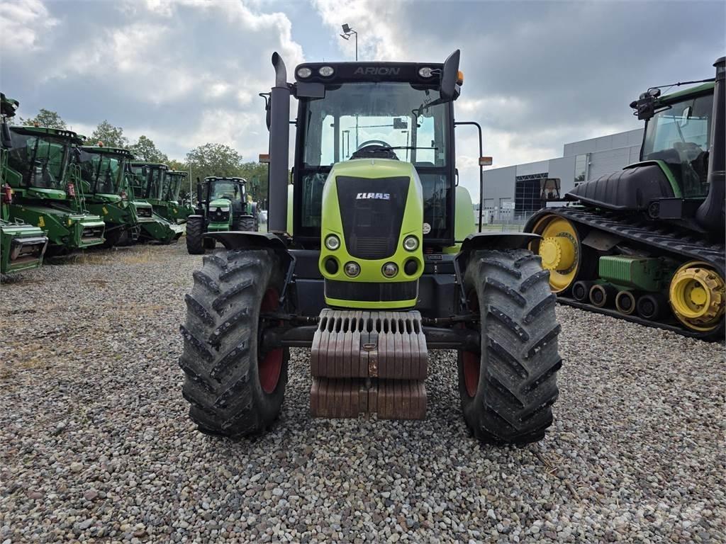CLAAS Arion 620C 트랙터